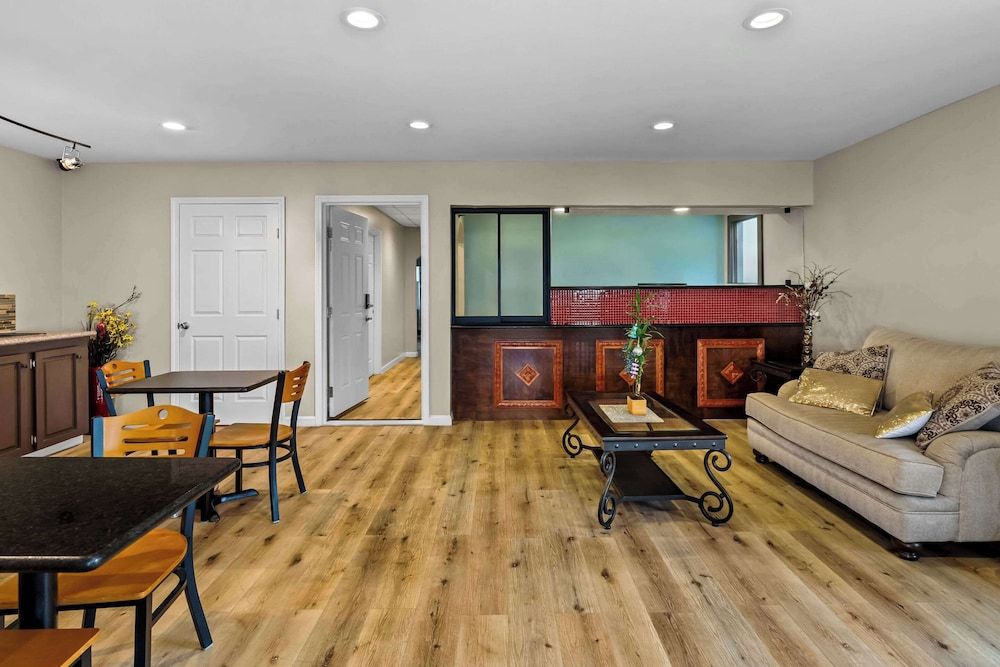 Hotel Brookhaven MS - I-55 3