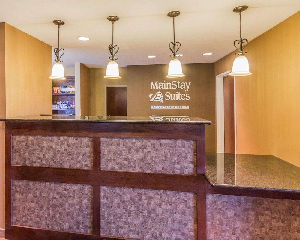 MainStay Suites Grand Island 3