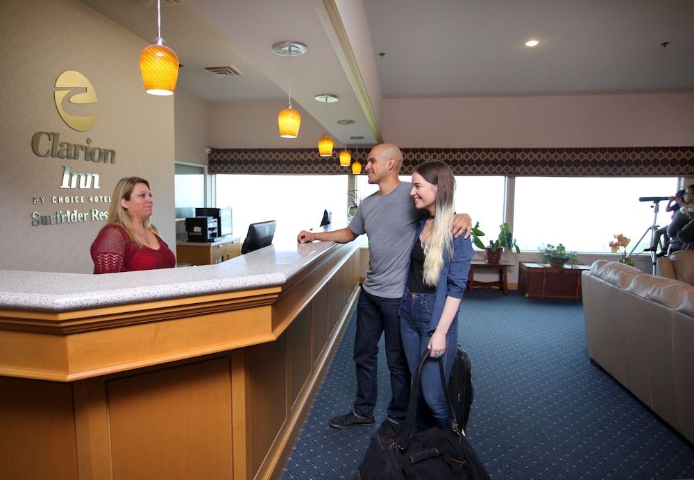 Clarion Inn Surfrider Resort 3