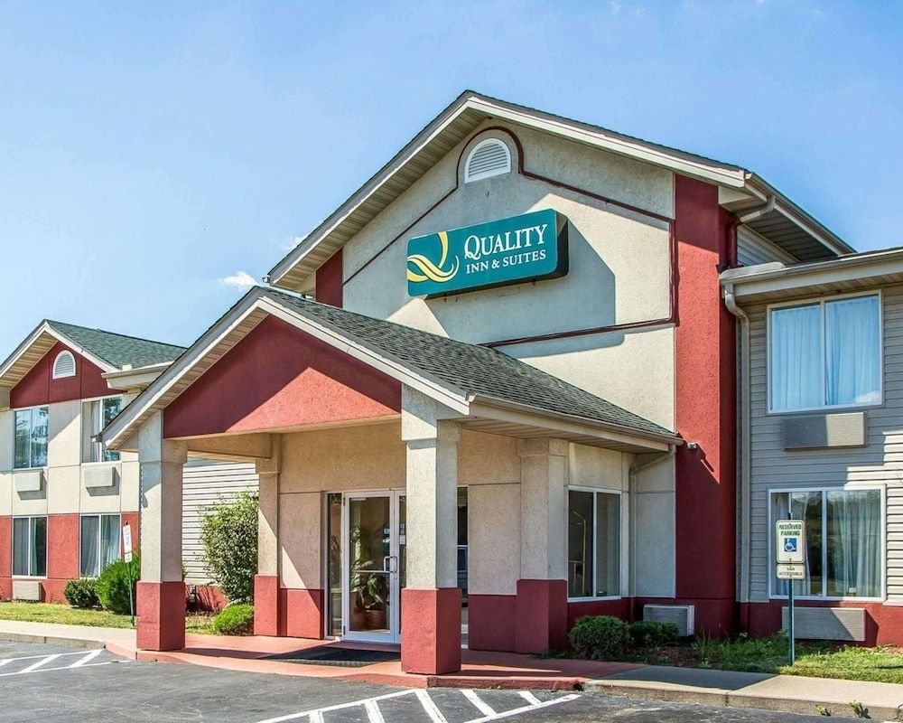 Quality Inn & Suites Middletown - Franklin 2 étoiles à Franklin