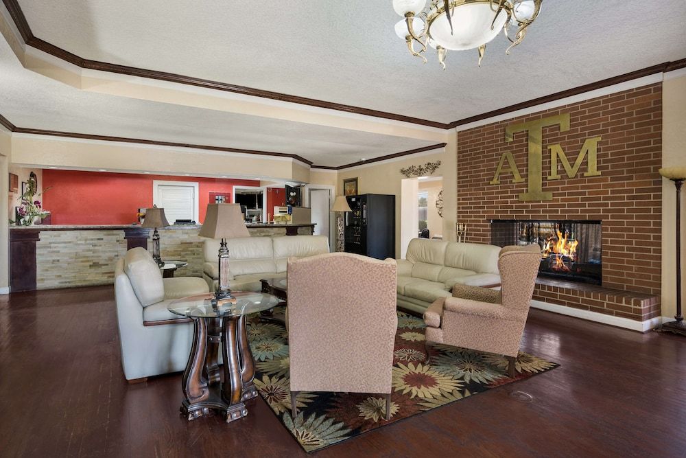 Knights Inn College Station 2 estrelas em College Station