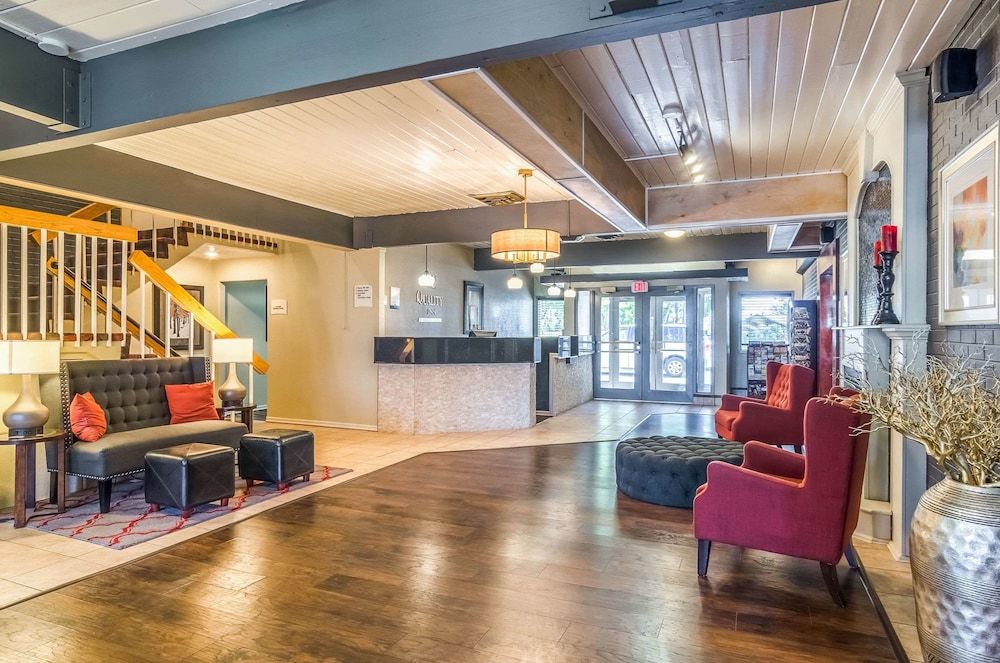 Quality Inn Buffalo 2