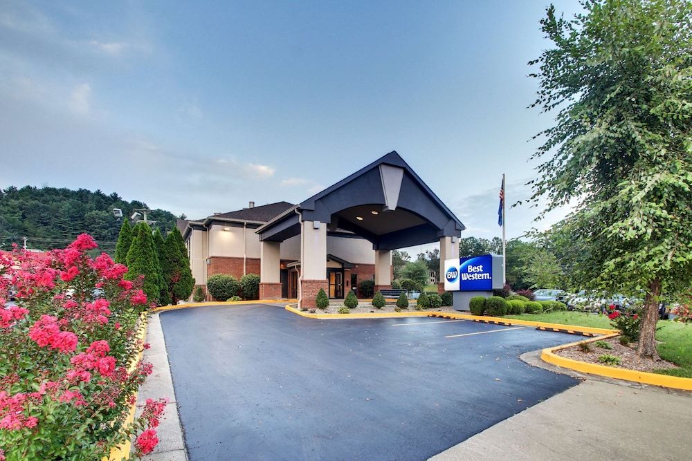 Best Western Eagles Inn 3 estrelas em Morehead