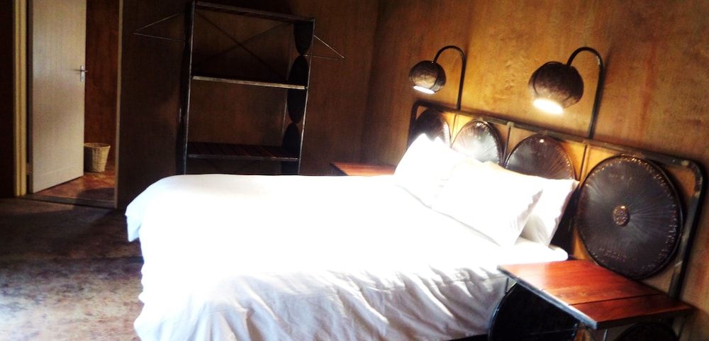 Ongula Village Homestead Lodge 2