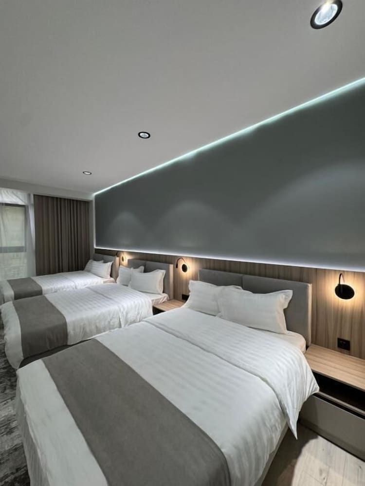 Asia Grand Hotel 3