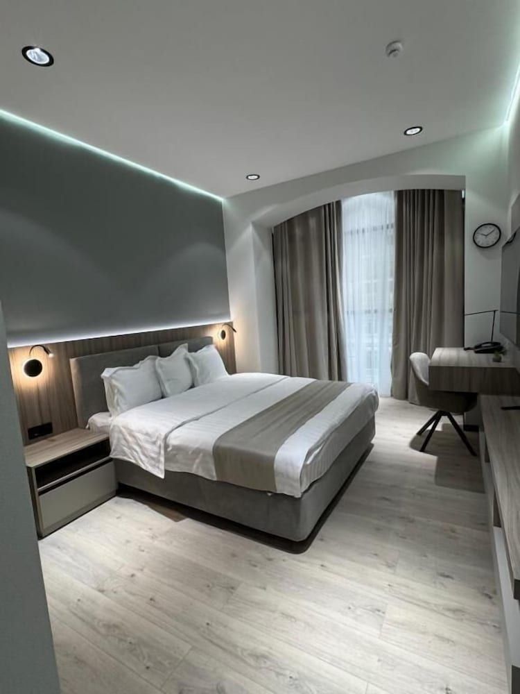 Asia Grand Hotel 4 estrellas en Dushanbe