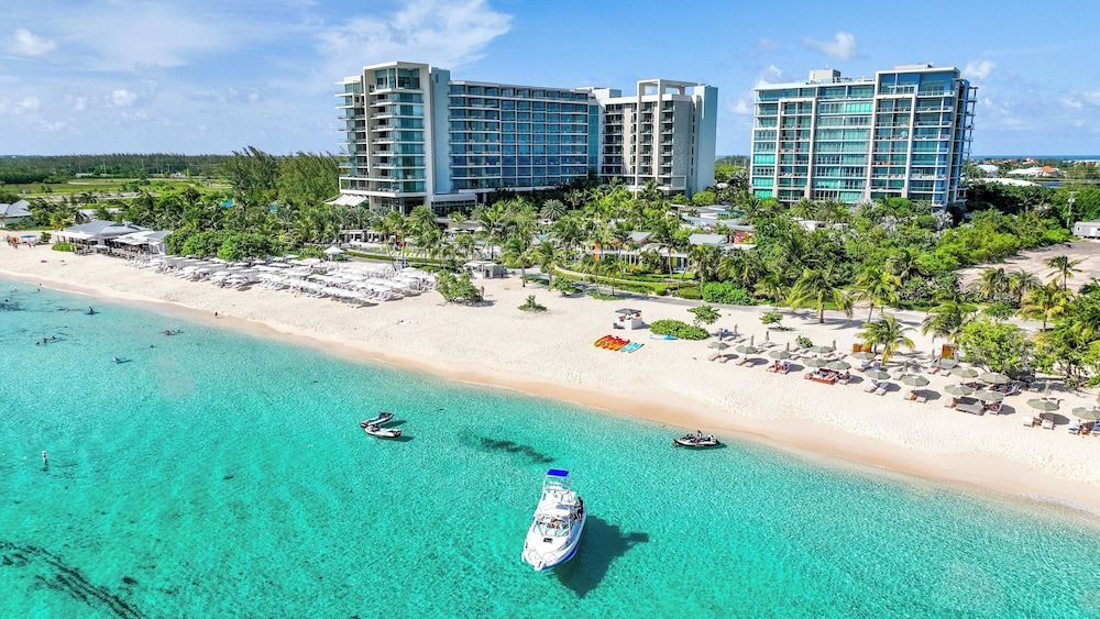 Kimpton Seafire Resort + Spa by IHG 5 estrelas em West Bay