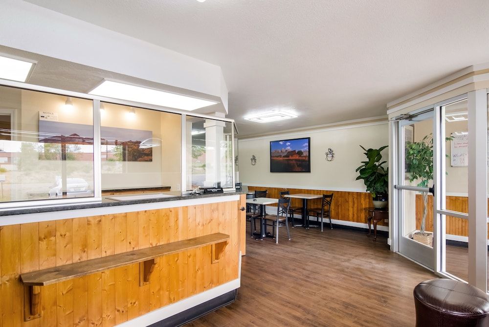 Rodeway Inn Greeley 3