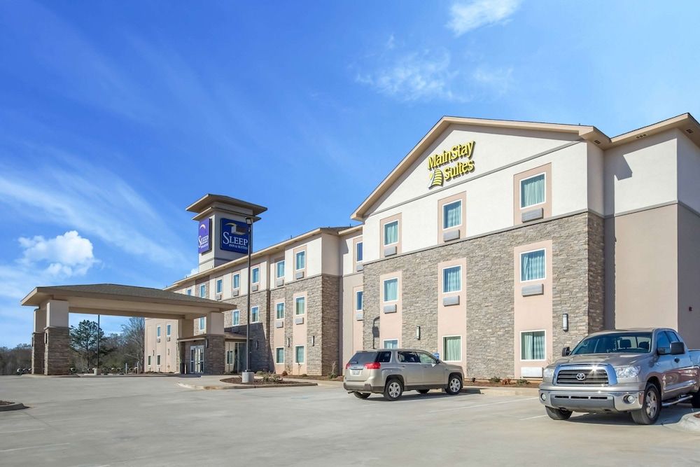 MainStay Suites Meridian - Bonita Lakes 3 estrellas en Meridian