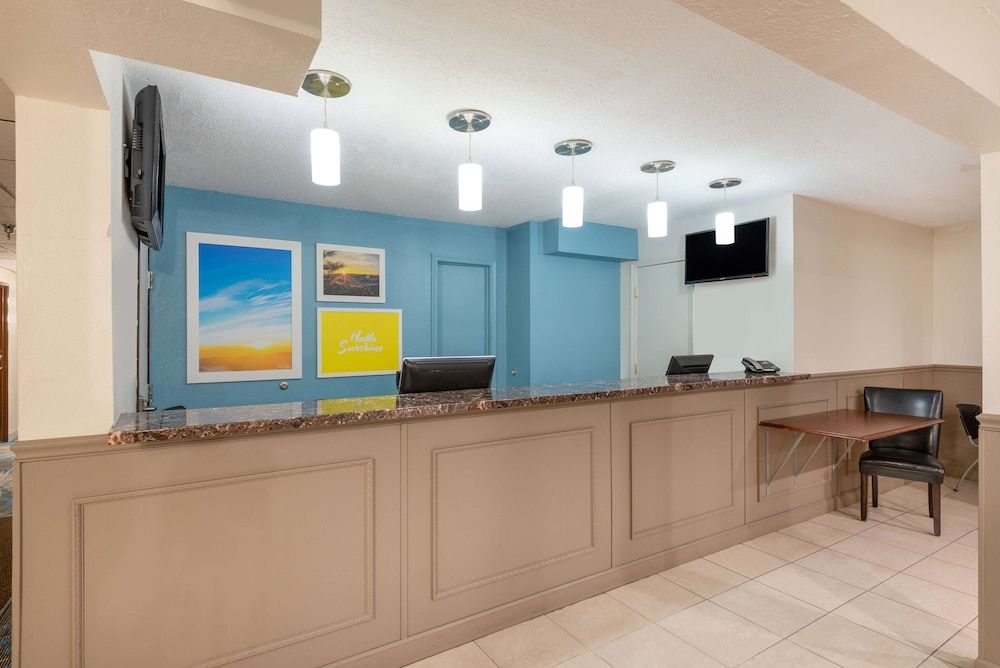 Days Inn by Wyndham Somerset PA I-70 I-76 2