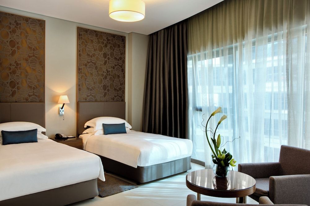 Kin Plaza Arjaan By Rotana 3