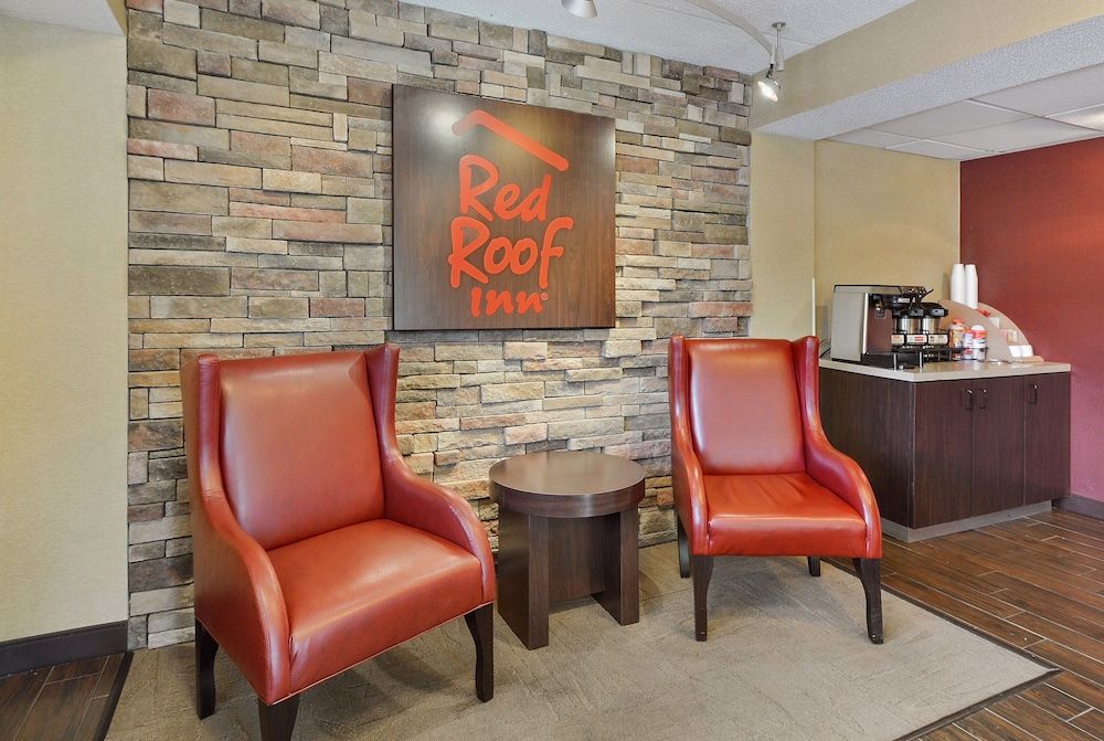 Red Roof Inn Huntington 2