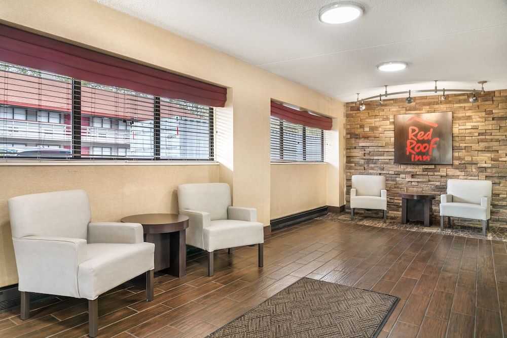 Red Roof Inn Detroit Metro Airport - Taylor 2