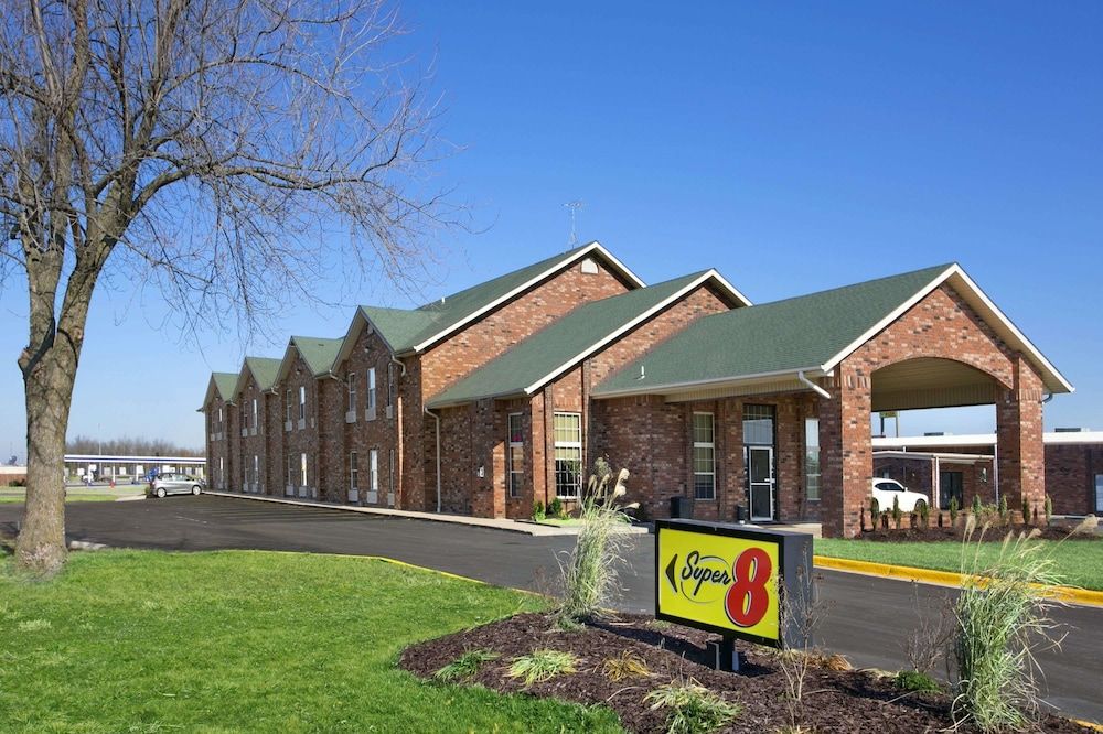 Super 8 by Wyndham Strafford/Springfield Area 2 estrelas em Strafford