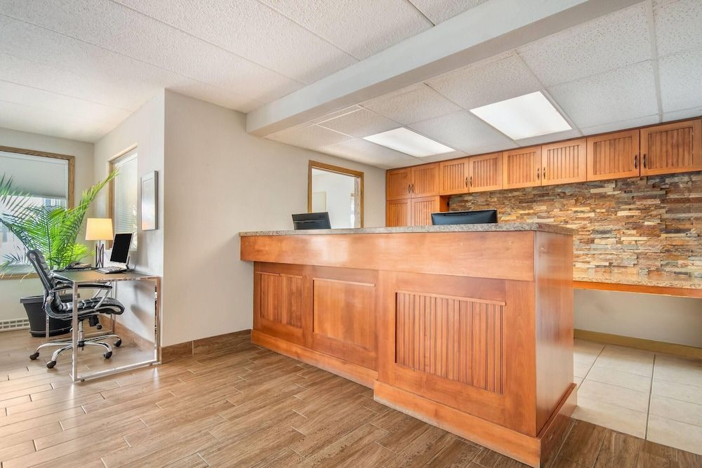 Days Inn by Wyndham International Falls 3