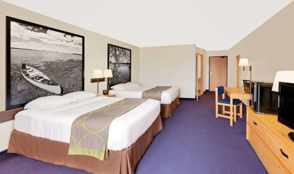 Super 8 by Wyndham St. James 2 estrelas em Saint James