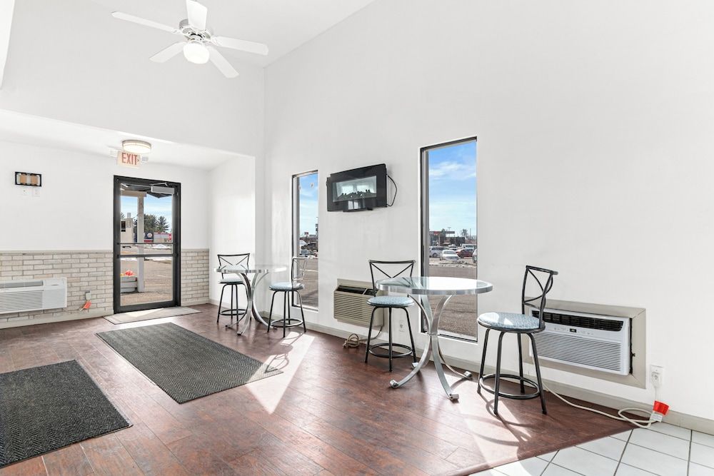 StayInn Little Falls 2