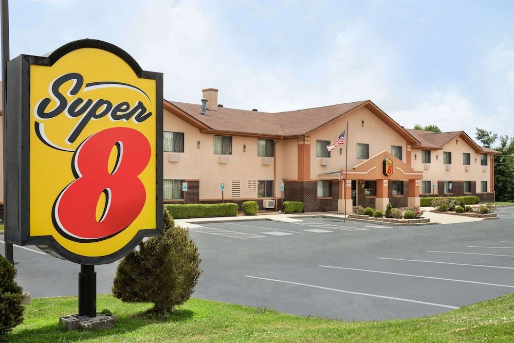 Super 8 by Wyndham Mayfield 3 estrelas em Mayfield