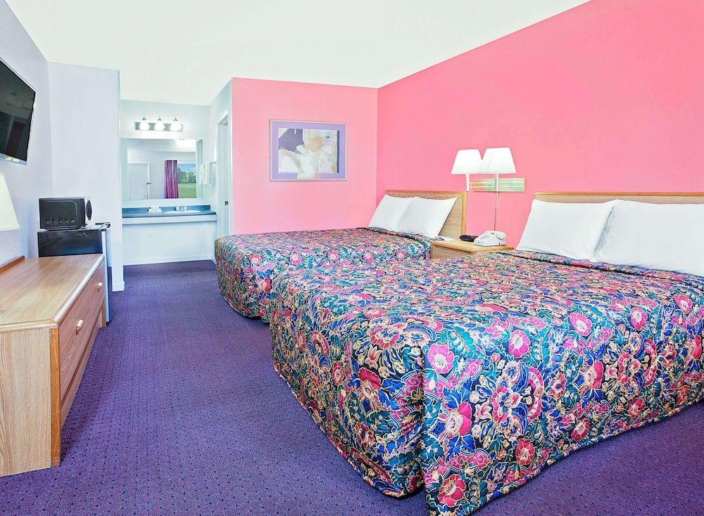 Knights Inn Muskogee 3