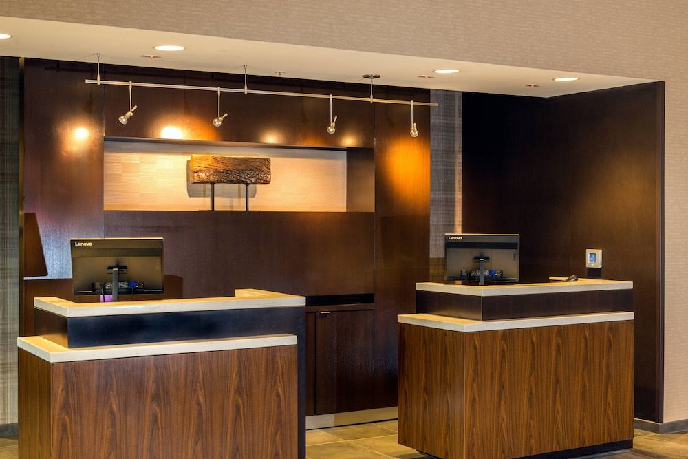 Courtyard by Marriott Somerset 2