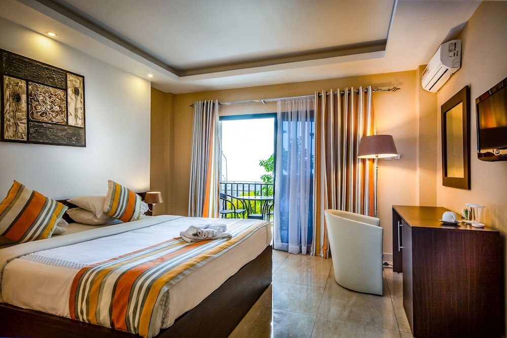 The Country Lodge Hotel 4 estrellas en Freetown