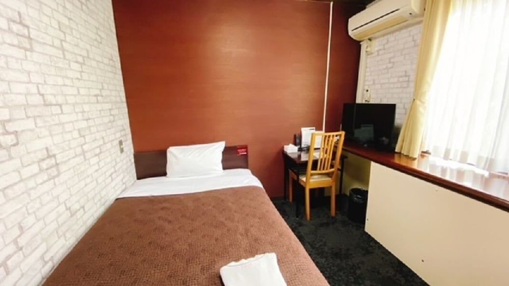 Hotel Select Inn Tsuyama 2