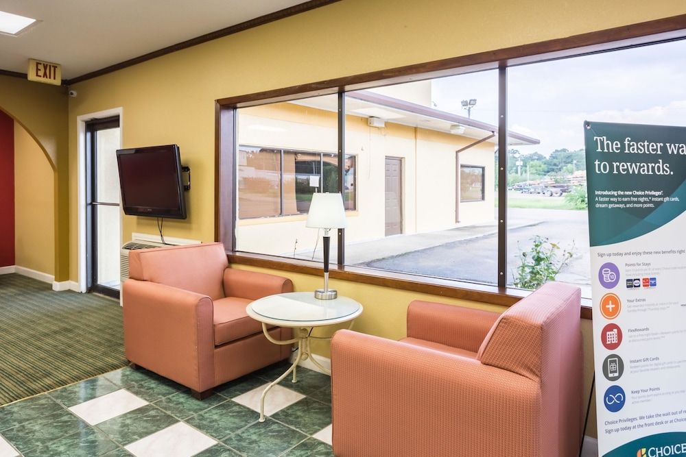 Rodeway Inn Hazlehurst 2