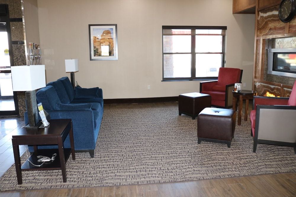 Comfort Suites Roswell North 2