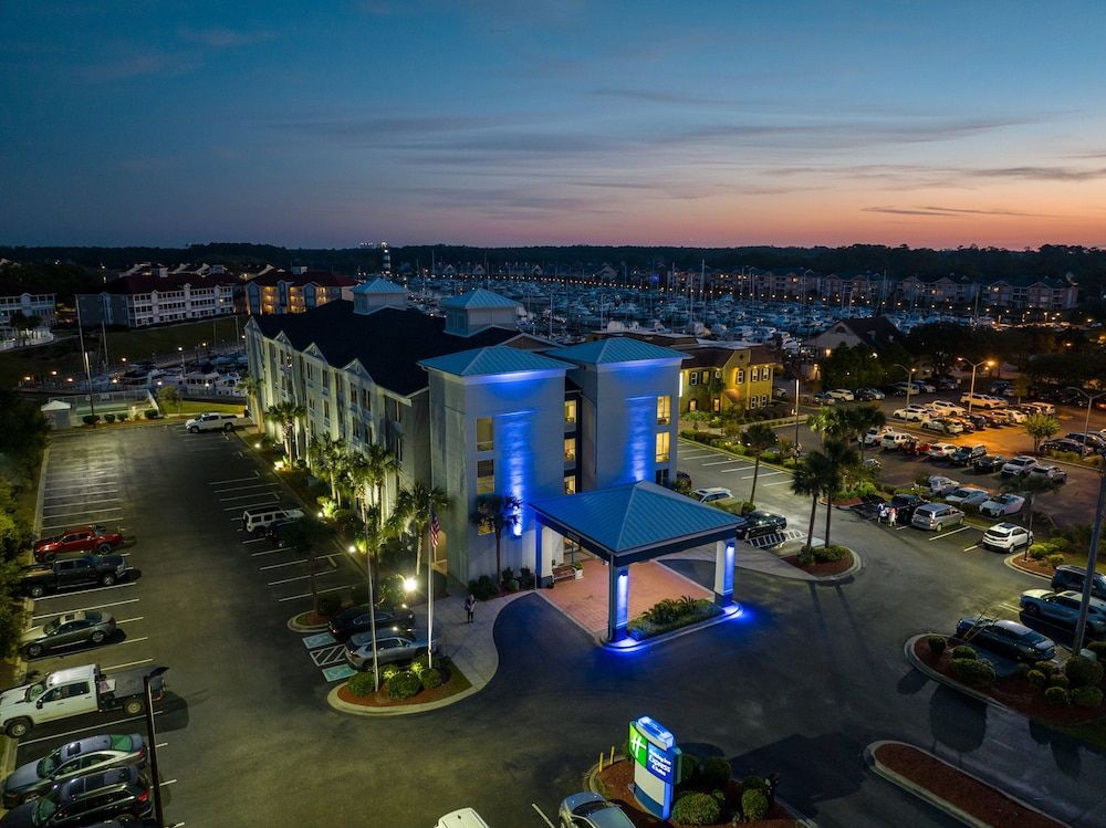 Holiday Inn Express and Suites N. Myrtle Beach Lit 3 estrelas em Little River