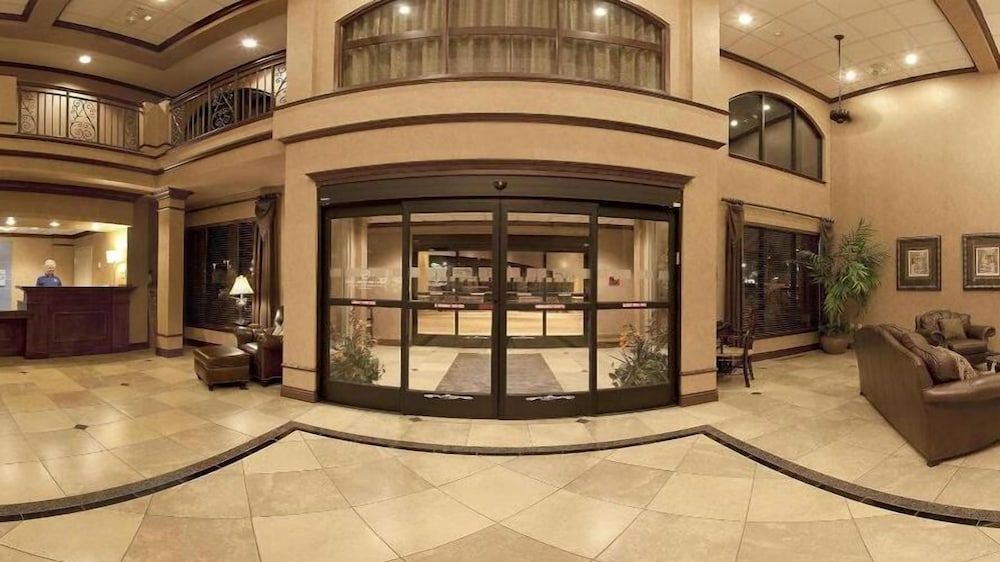 Holiday Inn Express Hotel & Suites Cape Girardeau I-55 by IHG 2