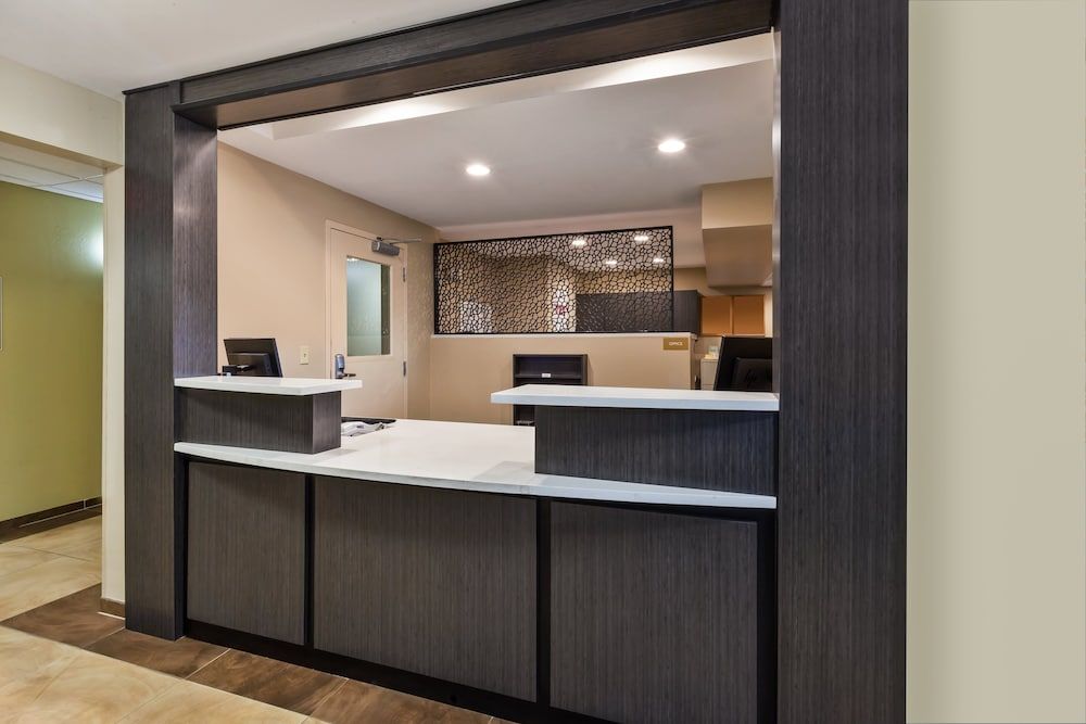 Candlewood Suites Huntersville Lake Norman Area 2