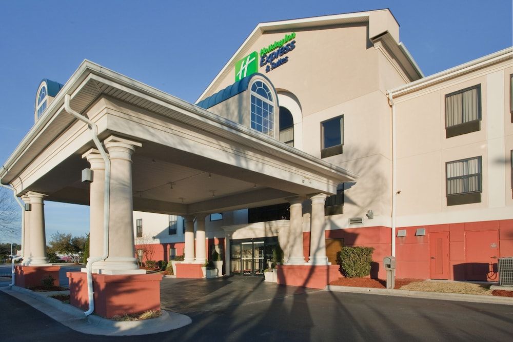 Holiday Inn Express and Suites Laurinburg 2 estrelas em Laurinburg