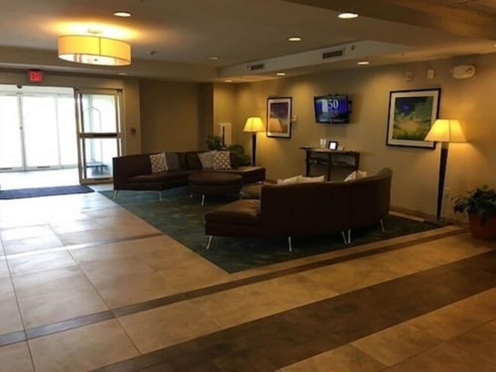 Candlewood Suites Sidney by IHG 3