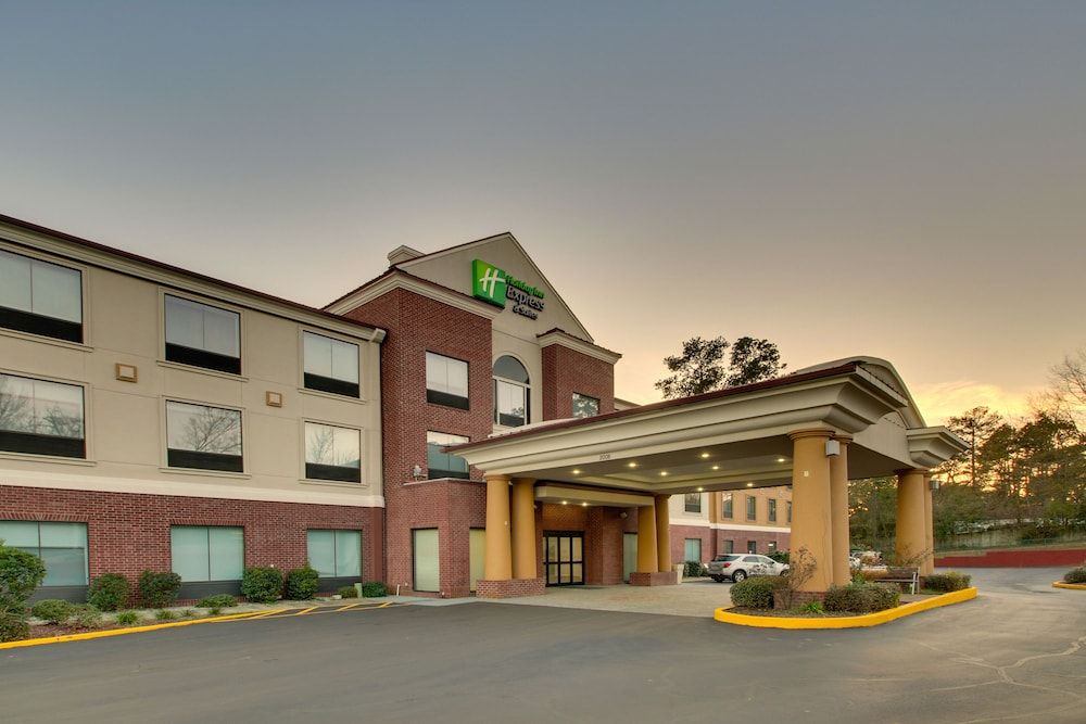 Holiday Inn Express and Suites Laurel 2 estrelas em Laurel