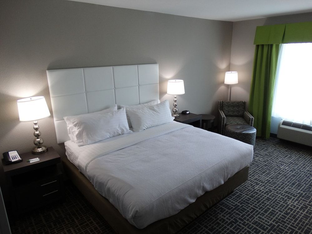 Holiday Inn Covington by IHG 3