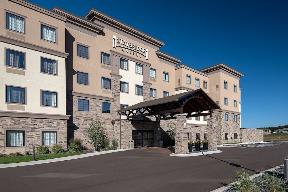 Staybridge Suites Eau Claire - Altoona by IHG 3 stelle a Altoona
