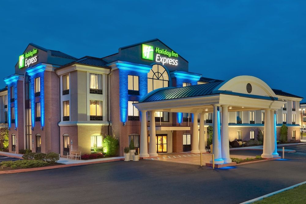 Holiday Inn Express and Suites Quakertown 2 estrelas em Quakertown
