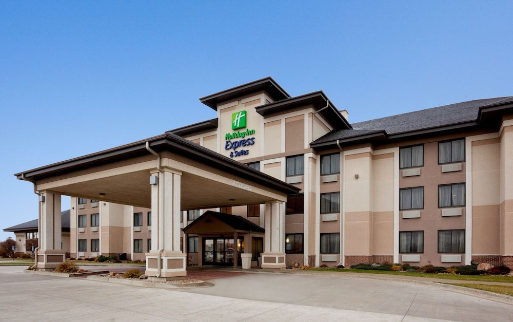 Holiday Inn Express and Suites Worthington 2 étoiles à Worthington
