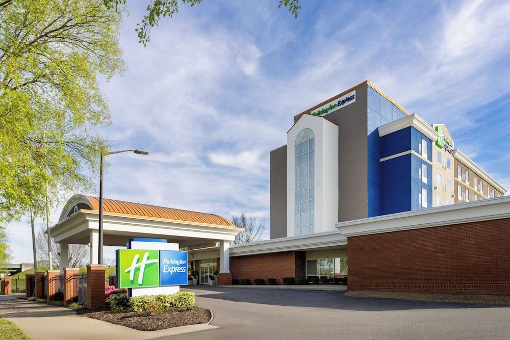Holiday Inn Express Augusta Downtown by IHG 2 estrellas en Augusta
