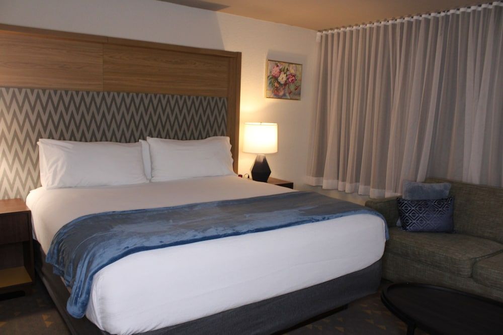 Wyndham Flint Grand Blanc / Bishop Airport / Confe 3 étoiles à Flint