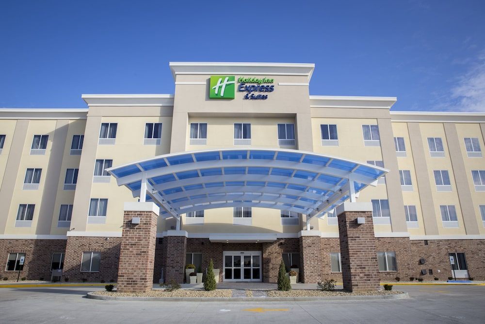 Holiday Inn Express & Suites Edwardsville by IHG 3 estrelas em Edwardsville
