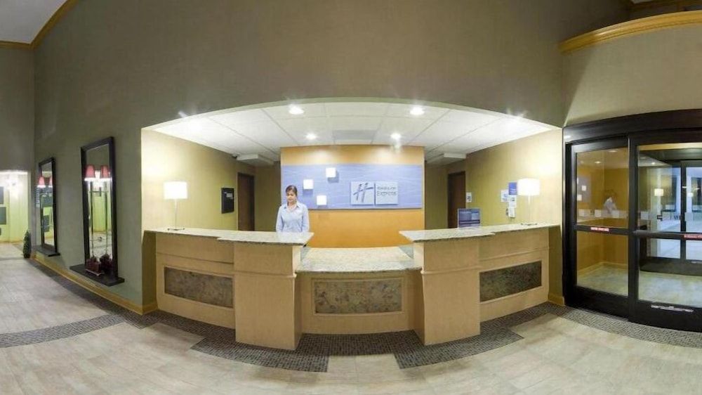 Holiday Inn Express & Suites - Thornburg, S. Fredericksburg by IHG 2