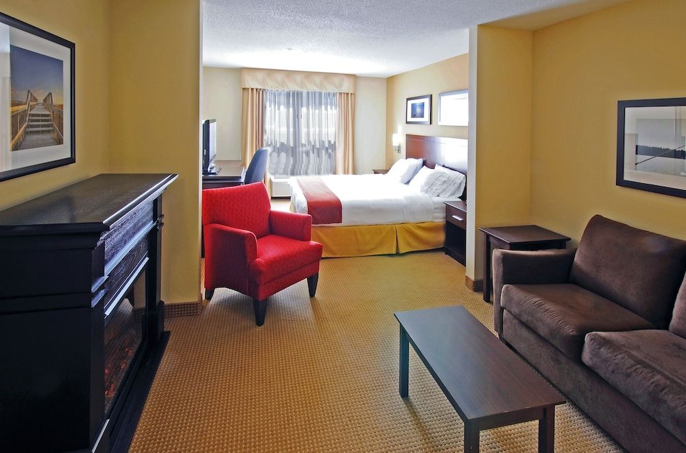 Holiday Inn Express Stellarton by IHG 3