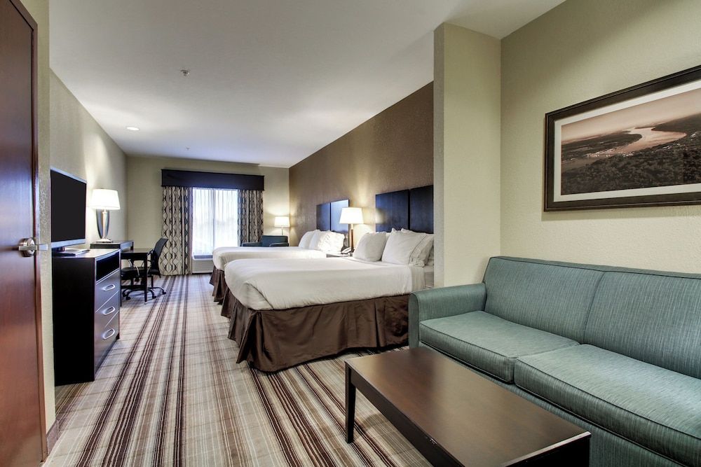 Holiday Inn Express Hotel & Suites Natchez South by IHG 2