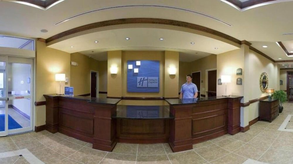 Holiday Inn Express & Suites Millington by IHG 2