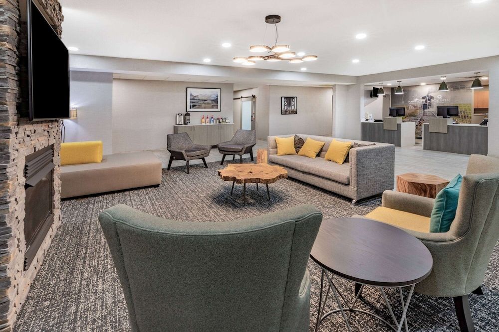 Hawthorn Extended Stay by Wyndham Ardmore 3