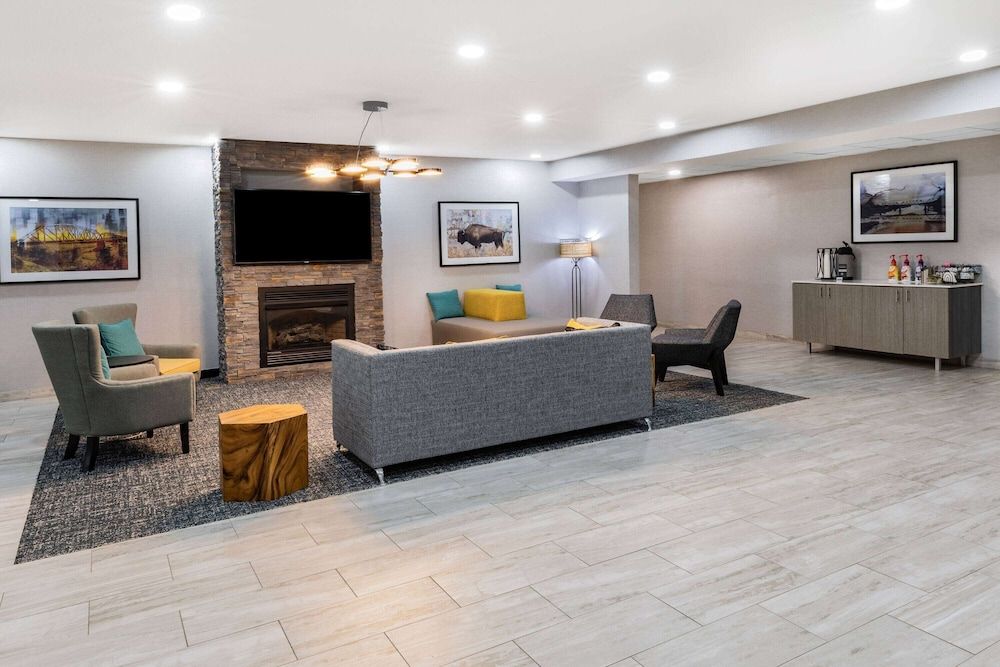 Hawthorn Extended Stay by Wyndham Ardmore 2