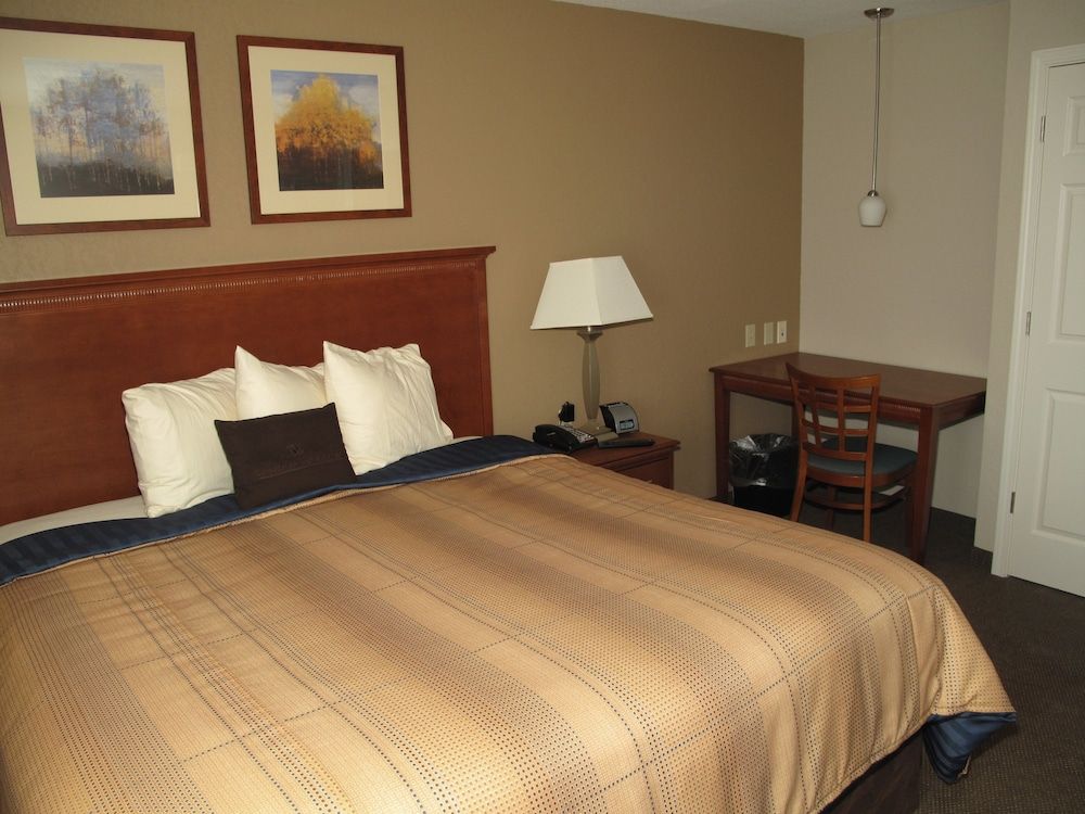 Candlewood Suites Elgin by IHG 2