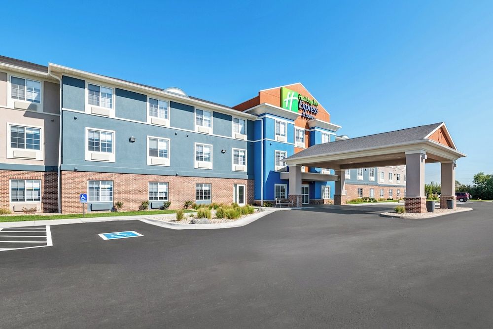 Holiday Inn Express Hotel & Suites Council Bluffs - Conv Ctr by IHG 2 estrellas en Council Bluffs