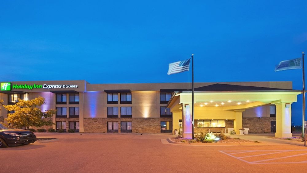 Holiday Inn Express Hotel & Suites Colby by IHG 2 estrelas em Colby